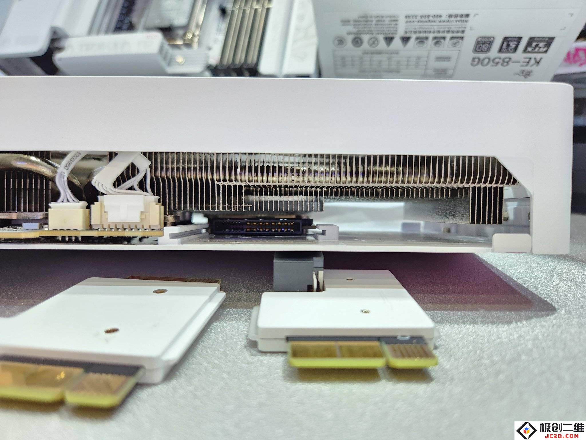 七彩虹BTF 3.0显卡全新构造：仅设GC-HPWR母口，子板供电支持灵活切换方案