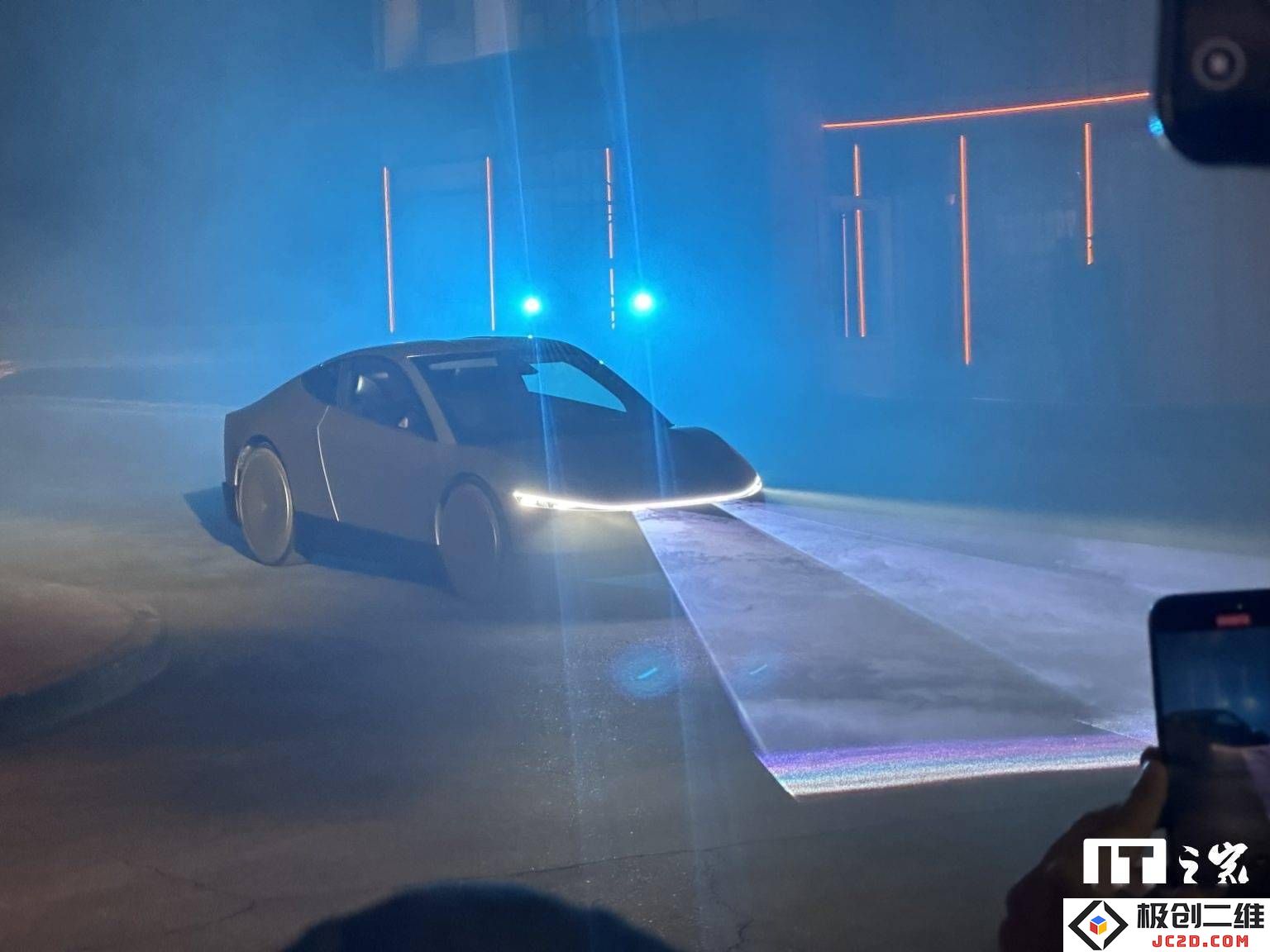 特斯拉与华纳公司《银翼杀手2049》商标侵权诉讼案部分获驳回决定受关注