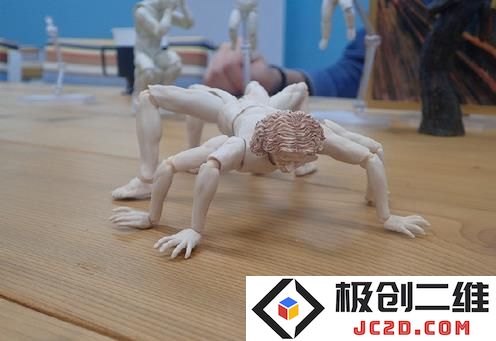 人体蜘蛛！达·芬奇的维特鲁威人figma被玩坏了：玩偶的奇妙变身与无忌创意