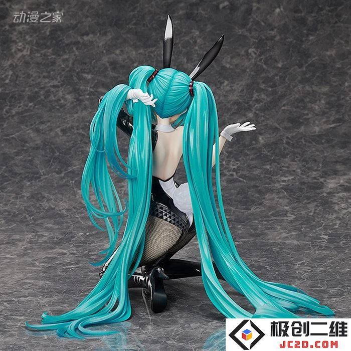 初音未来 兔女郎Ver.1/4比例手办开始预约：联动二次元与真实世界的奇妙体验