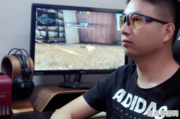 《APEX英雄》2025硬件革命！外设深度适配实测数据曝光